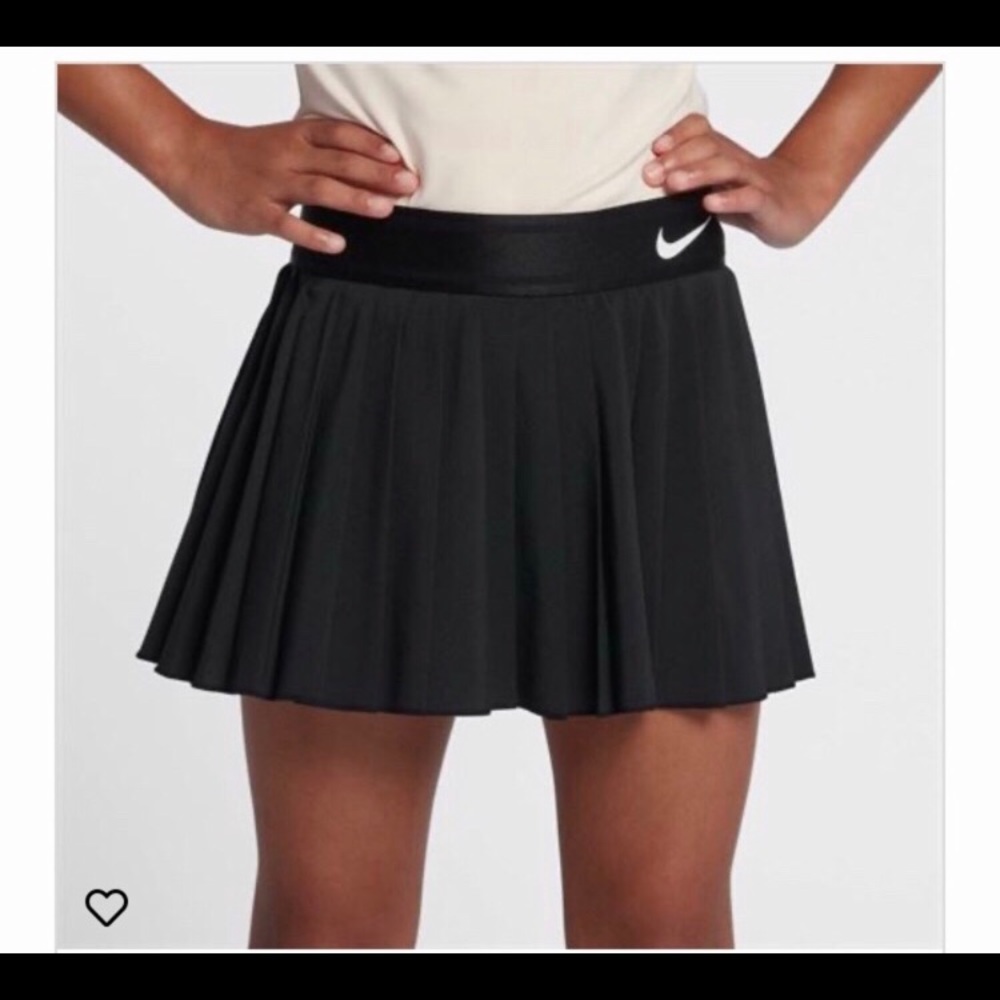 Nike girls victory skirt